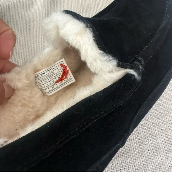 UGG MENS ASCOT suede SLIPPERS - Picture 8 of 10